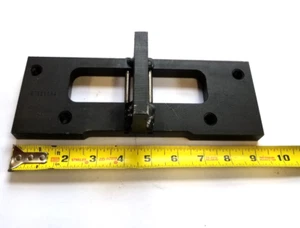 International Navistar ZTSE6044 373-4796 High Pressure Pump Drive Holding Plate - Picture 1 of 3
