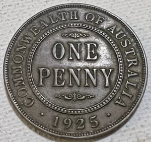 1925 Australian Penny KGV Coin 6 Pearls Visible & Part Centre Diamond -Very Nice - Picture 1 of 6