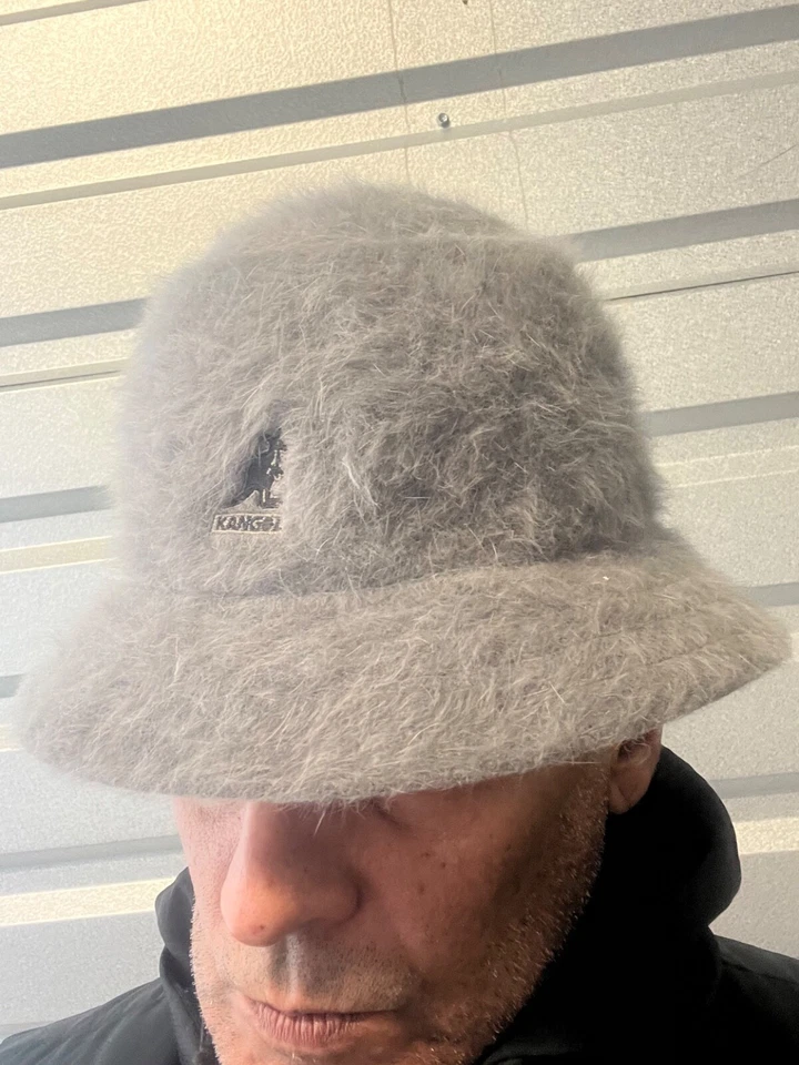Sombrero cubo Kangol gris peludo furgora lahinch angora despistado años 90 Foto 1 de 3