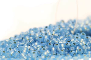 Miyuki Round Rocailles 11/0 Silver Lined Baby Blue Seed Beads RR-573 - Picture 1 of 1