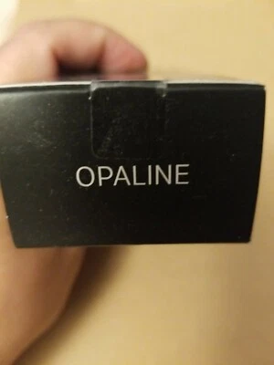 Younique Touch A La Mode Crema Luminizador Opalina 1.7 OZ Nuevo EXP 02/19 Foto 1 de 4