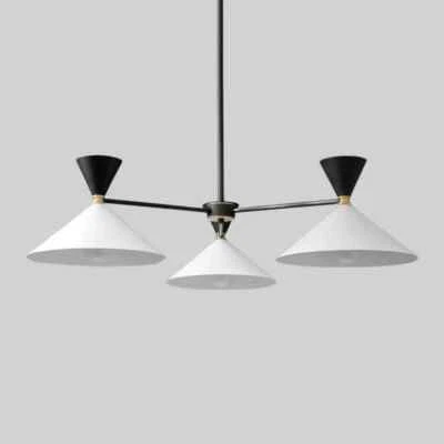 Lampadario a sospensione 3 bracci industriale cono ottone metà secolo design ... - Immagine 1 di 4