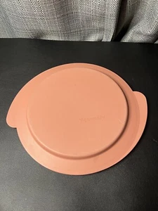 Tupperware Dusty Rose 2526A 8" Replacement Lid Only Wings - Picture 1 of 6
