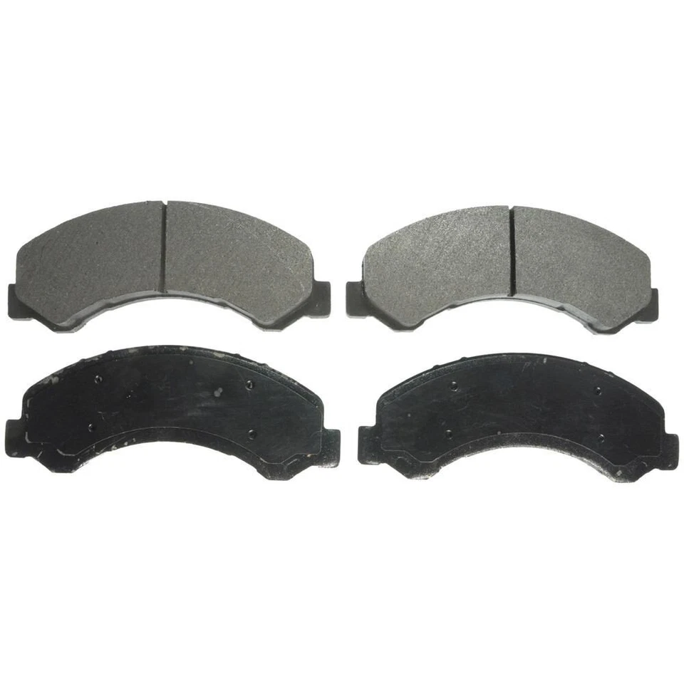 Front Brake Pad Set Fits 1998-2000 Chevrolet/GMC W3500/W4500 Tiltmaster/Forward - Image 1 of 1