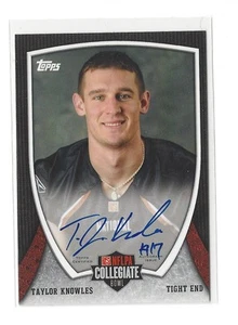 2013 Topps NFLPA Collegiate Taylor Knowles en tarjeta automática #5 Sacramento State - Imagen 1 de 1