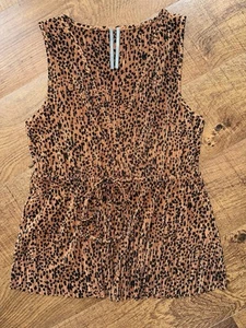 NEW! ANTHROPOLOGIE PINCH PLEATED ANIMAL PATTERN TANK TOP! XS - Picture 1 of 3
