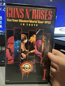 GUNS N' ROSES Use Your Illusion I World Tour 92 in Tokyo JAPAN VHS VIDEO MVVG-8  - Picture 1 of 8