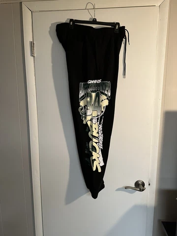 Milwaukee Bucks Giannis ULTRA GAME Joggers  - Large Cover