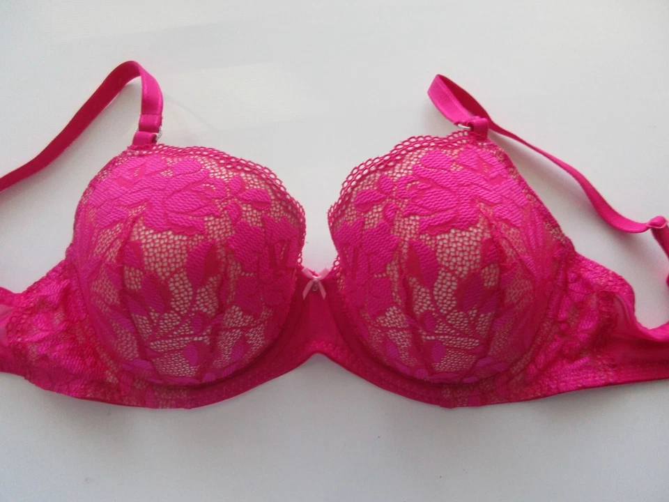 Betsey Johnson 723801 Starlet Lace Balconette UW Bra Hot Pink 32DD B315.DD32 - Image 1 of 4