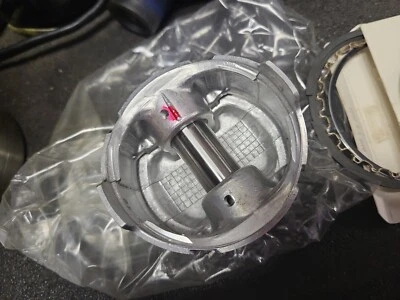 Engine Piston Kit ITM RY6286-020 - Image 1 of 4