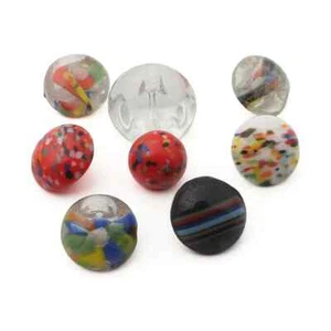 8 rare Vintage Czech end of day clear glass buttons - Picture 1 of 2