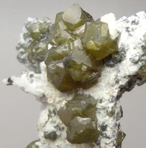 SPHALERITE var CLEIOPHANE beautiful crystals --- BULGARIA Madan /pk242 - Picture 1 of 21