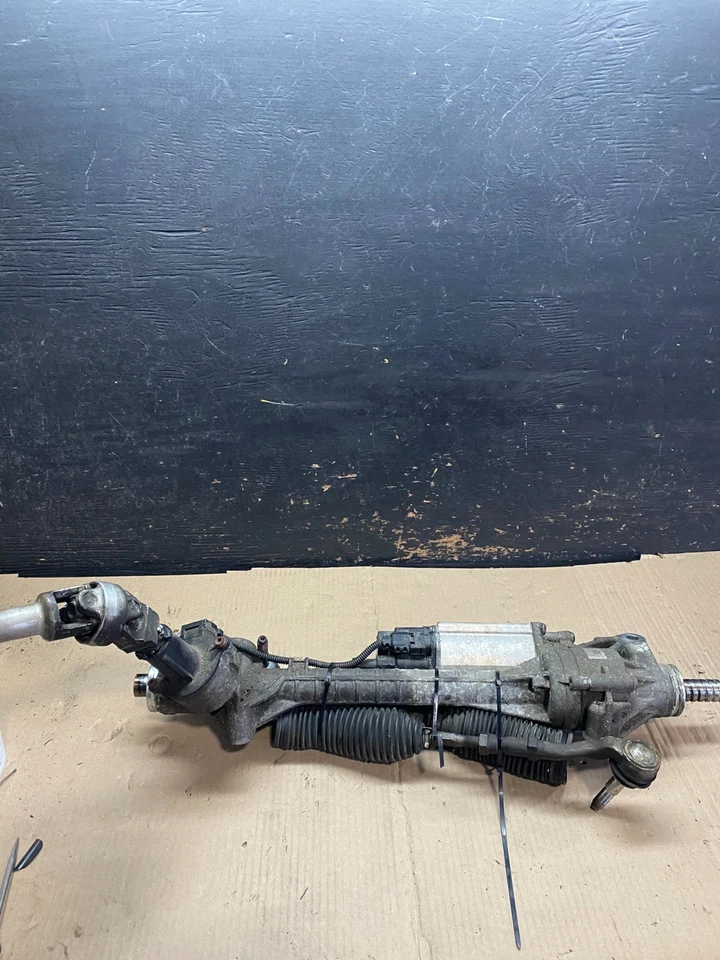 BMW 528 XI 6867965 2014 dirección asistida cremallera y piñón OEM V3411 PS Foto 1 de 4