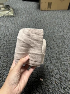 Rosa Bandage - Bild 1 von 8