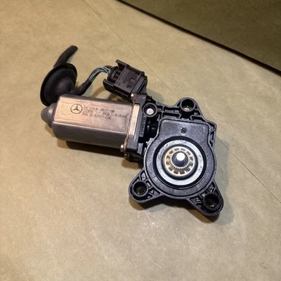 00-12 Mercedes W220 S500 SL500 Window Regulator Motor 0536004901 OEM - Image 1 of 3