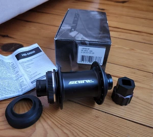 Nos Shimano Saint Front Disc Hub,HB-M800,32H,20x110mm,O/S Center Lock,New In Box - Picture 1 of 4