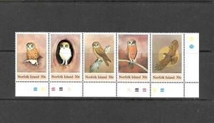 Norfolkinsel Scott 343 Streifen mit 5 Buchbüchern Eulen Greifvögel sehr guter Zustand ohne Falz - Bild 1 von 4