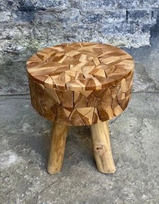 Holzhocker 46x40cm Beistelltisch Stuhl Couchtisch Handarbeit Holzmosaik rund - Bild 1 von 3