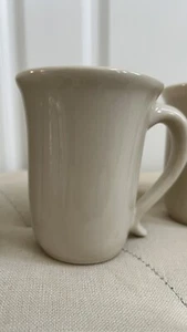 Vintage HENN Pottery Beige swoop handle coffee mugs Set Of 4 - Picture 1 of 13