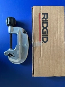 Ridgid Screw Feed Tubing Cutter, 32930 No. 20, 5/8" - 2-1/8"  15mm  - 54mm NIB! - Picture 1 of 2
