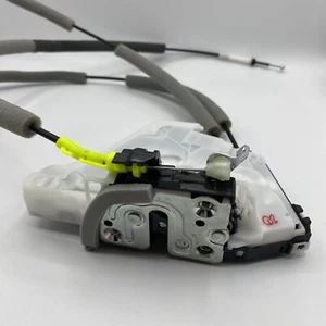 Conjunto de cerradura y puerta de control remoto RF - Nissan parte # 80500-6RR0A OEM NOS - Imagen 1 de 7