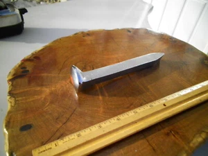 ANTIQUE ILLINOIS CENTRAL RAILROAD PLATED PRESENTATION AWARD PAPERWEIGHT SPIKE - Picture 1 of 3