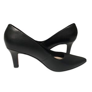 Clarks Women’s Size 12 Black Leather Illeana Tulip Point Toe Pump Heels