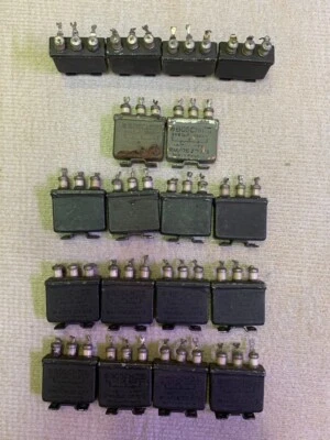 Condensador MP vintage de Bosch; 2x0,1 μF / 250V, condensador audio PIO, DIN Foto 1 de 3