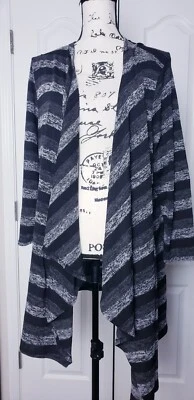 Suéter Avenue Mujer 22/24 Negro Gris Cárdigan Frente Abierto Drapeado Manga 3/4 Foto 1 de 3