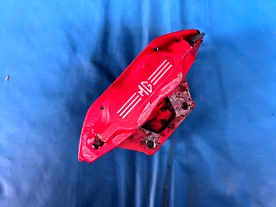 Pinza de freno delantera derecha MG F/TF 4 potes y portador (SEB000340) discos de 304 mm Foto 1 de 2