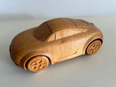 Modello auto Audi TT in legno - Immagine 1 di 4
