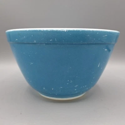 Pyrex #401 Primary Blue Nesting Mixing Bowl,  1-1/2 pint 5-1/2" Diameter , Vtg - Image 1 of 4
