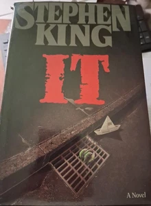 STEPHEN KING IT FIRST EDITION - Picture 1 of 2
