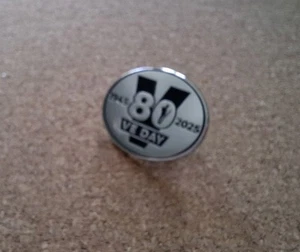 VE Day 80 Years Silver Tone Pin Badge Oval - Picture 1 of 3