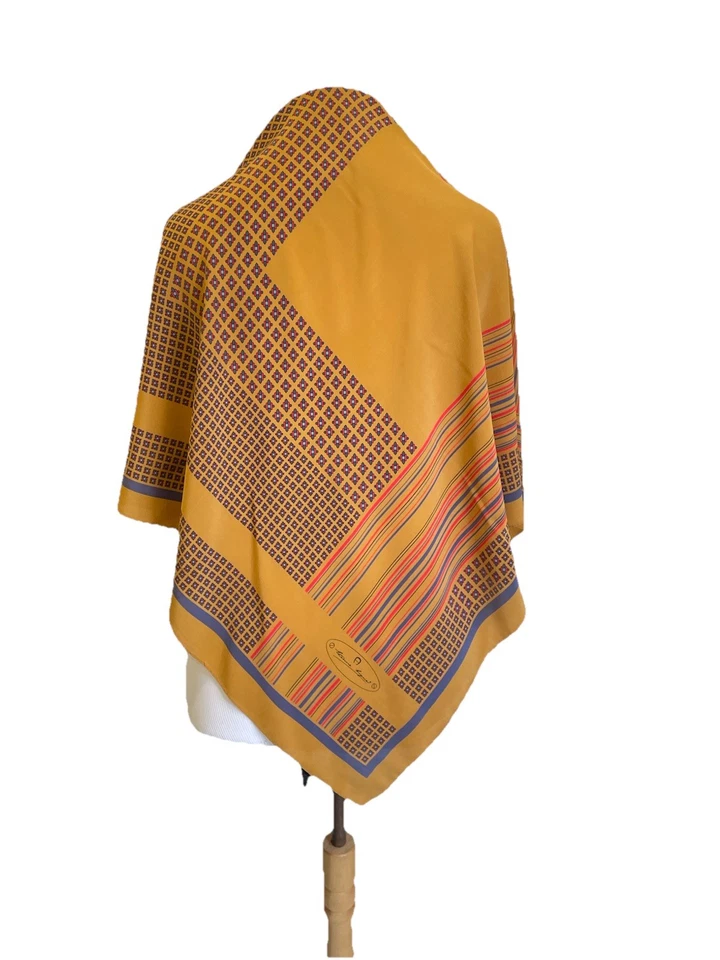 Lenço de seda Y6# Etienne Aigner estampa listrada geométrica ouro mostarda vintage Itália - Imagem 1 de 4