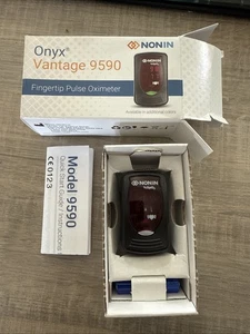 Oxímetro de dedo Nonin 9590-BK Onyx Vantage 9590, 359 mm x 330 mm x 323 mm, negro - Imagen 1 de 4