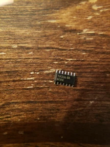 Surface Mount IC Semiconductor TIF236 - Picture 1 of 2