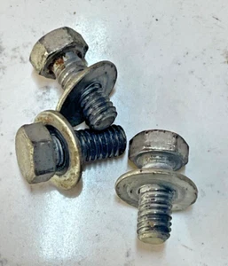 Delta Rockwell 28-110 homecraft 10" band saw 3 bolts for upper wheel - Picture 1 of 1