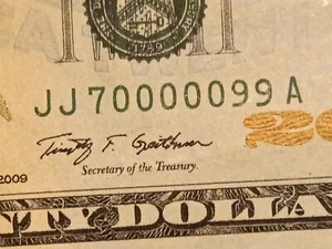 Rare Twenty-dollar bill unique serial number JJ70000099A - Picture 1 of 3
