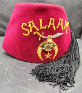 Vintage Salaam Shriners Masonic Fez Hat With Metal Emblem, Rhinestone Sword Pin - Picture 1 of 3