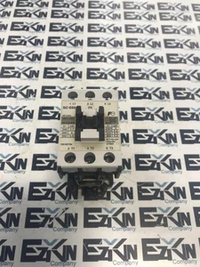 Fuji Electric SC-E03 SE12AA Starter/Schütz, 600VAC 20A 120VAC Coil - Bild 1 von 4