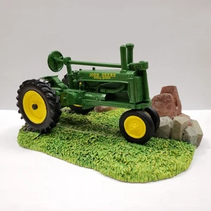 John Deere Allzwecktraktor Diorama von Enesco - Bild 1 von 9