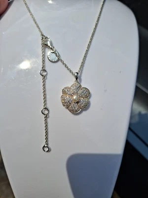 Cadena de cuerda de plata de ley Talbots/4 ajuste. Colgante de flor de perlas longitudes + pavé circonita cúbica Foto 1 de 4