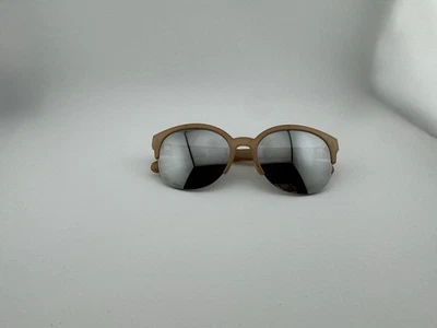 diane von furstenberg Sunglasses DVF656S - Image 1 of 4