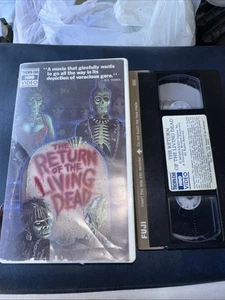 Return Of The Living Dead Horror VHS Thorn EMI HBO Video 1984 Clamshell Zombies - Bild 1 von 11