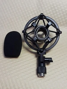 Schwarzes Hand-Kondensatormikrofon Stoßhalterung mit Adaptern Schwammabdeckung - Bild 1 von 5