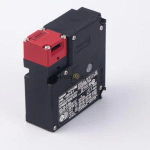 1PCS New OMRON safety door switch D4NL-1HDG-B-F - Picture 1 of 9