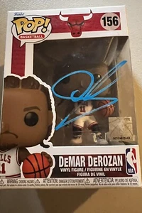 Demar Derozan Sigend Funko Nba Basketball Chicago Bulls Bas Beckett - Picture 1 of 2
