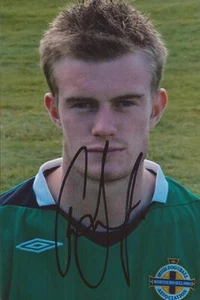 NORTHERN IRELAND & WEST BROM: CHRIS BRUNT SIGNED 6x4 PORTRAIT PHOTO+COA - Picture 1 of 1