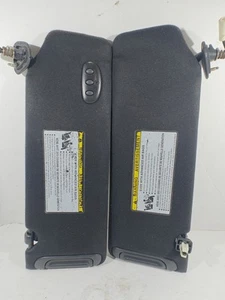 04-08 Toyota Solara Sun Visor Set Pair LH RH Driver Passenger Illuminated Black - Foto 1 di 18